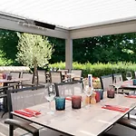 Otel Le Fournil 3*