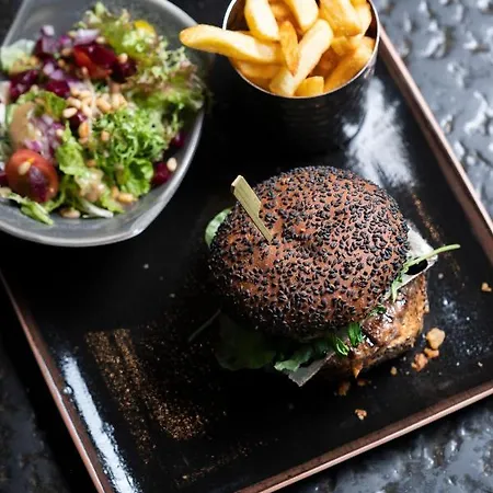 فندق Le Fournil ريدو