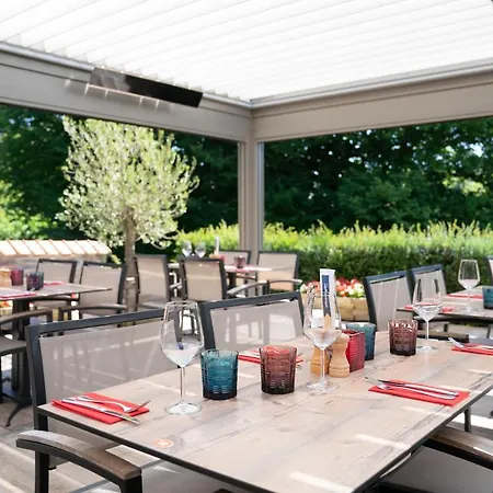 فندق Le Fournil 3*