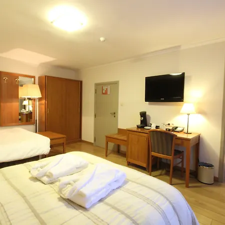 Le Fournil 3* ريدو