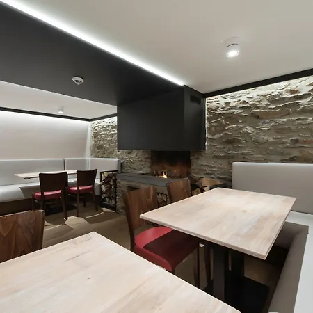 Le Fournil 호텔 르뒤