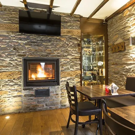 فندق Le Fournil 3*